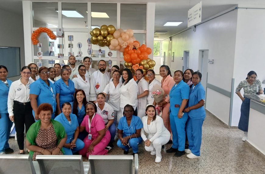 Reconocimiento al Personal de Enfermer&iacute;a del Hospital Manuel de Luna